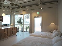 Upflo Hostel