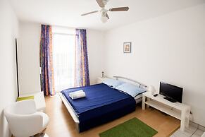 Friendly People's Guest House