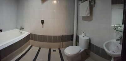 We Hotel