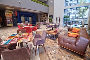 Ramira City Hotel - Adults Only