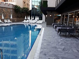 Ramira City Hotel - Adults Only