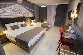 Ramira City Hotel - Adults Only