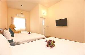 6636 B&B