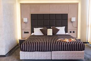 Cosmopolitan Hotel & Wellness
