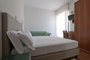 Hotel Eden
