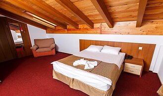 Velia Guesthouse