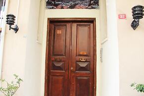 Theodian Hotel