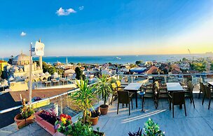 Theodian Hotel