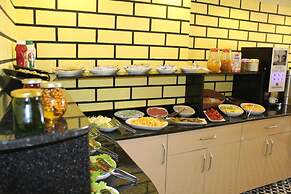 Theodian Hotel