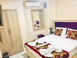 Theodian Hotel