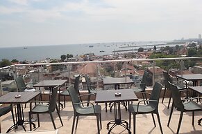 Theodian Hotel