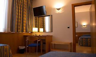 Encasa Hotel Almansa