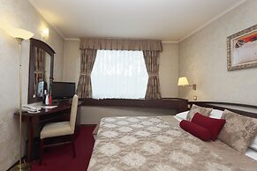 Hotel Capitol