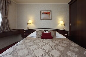 Hotel Capitol