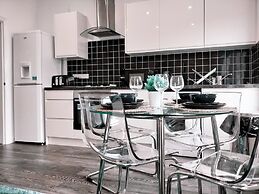 Chiltern Apartment