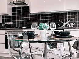 Chiltern Apartment