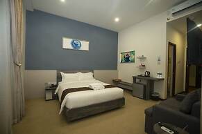 Green Rose Hotel