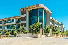 Side Lowe Hotel