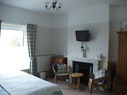 Westbury Lodge