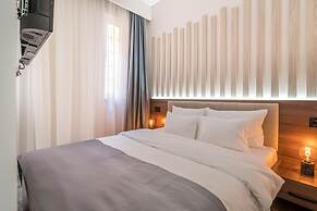 Veneti Suites