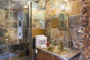 RIAD SPA Les portes de l'Orient TOURS