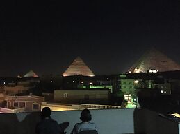 Cheops Pyramids Inn