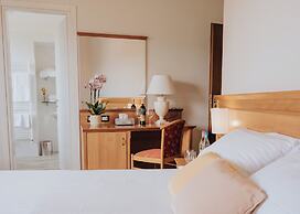 Hotel Flora