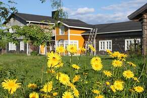 Elves Village Hotel
