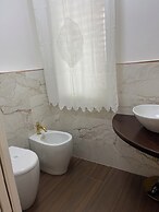 B&B Euthalia
