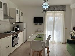 B&B Euthalia