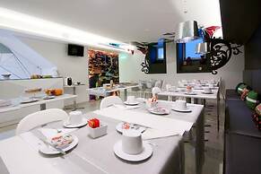 Hotel Magic - RNET 3505