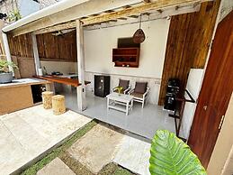 D'Gilian Bungalow
