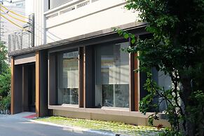 Gh House