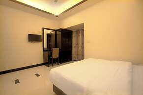 Hotel Elaf International