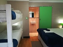 Saltycrax Backpackers and Adventures