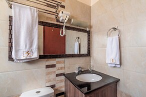 Highlands Suites Apartment Hotel