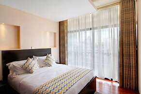 Highlands Suites Apartment Hotel