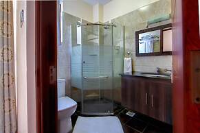 Highlands Suites Apartment Hotel