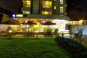 Highlands Suites Apartment Hotel