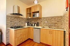 Highlands Suites Apartment Hotel