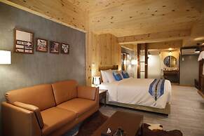 Sanae' Townhouse Chiang Mai