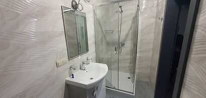 Hotel Centralnyi