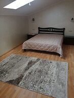 Hotel Centralnyi