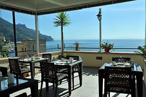 E Poi....Ravello