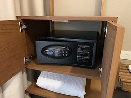 AQ Tailored Suites