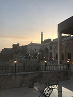 Kasr-I Abbas Hotel