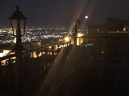 Kasr-I Abbas Hotel