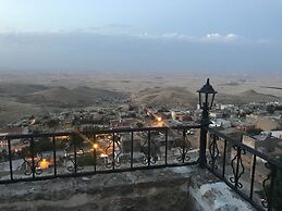 Kasr-I Abbas Hotel