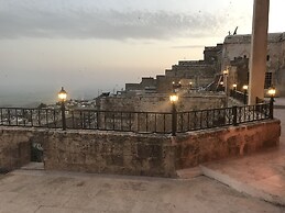 Kasr-I Abbas Hotel