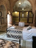 Kasr-I Abbas Hotel